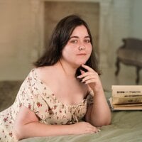 Estelle_Hicks webcam