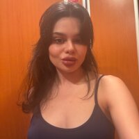 AriahKiss webcam