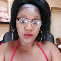 BoobyDivah's Avatar Pic