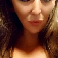 daisy-lou webcam