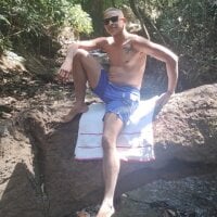 Machodealuguel23cm webcam