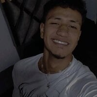 NoahLuxe_nom