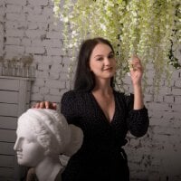 MadelineLove Chat Room offline