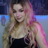 Chloe_Moyas' Profile Pic