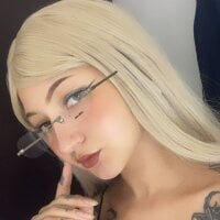 LillyOconell webcam model