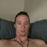 johnnyboys27's Offline Chat Room