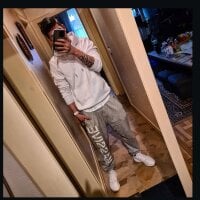 causalspontaneity webcam