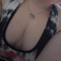 CelestiaLogan's Offline Chat Room