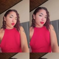 AnniieCollinss_