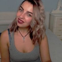 Puffy_Lips' Offline Chat Room