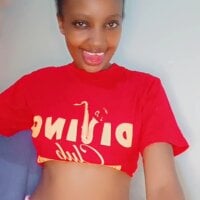 sweet-petite webcam