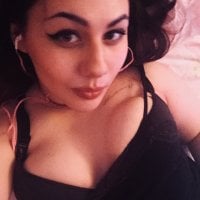 Esenia93's Offline Chat Room