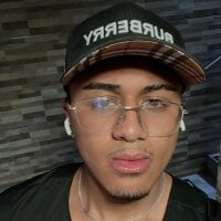 Myke_Muscle webcam