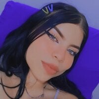 CandyLovers18's Offline Chat Room