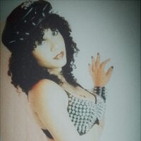 Evelynredflags04