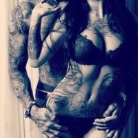 SexyCoupleTattoo13 অফলাইন চ্যাট রুম
