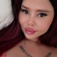 juicykiki1 webcam