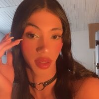 REINA_ADAHARA