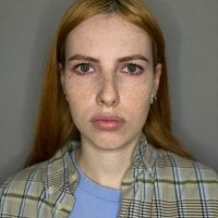 GeemmaDay Adlı Modelin Çevrimdışı Sohbet Odası