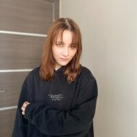 MelissaJeanette's Offline Chat Room