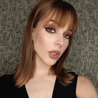 Iris_amaranta's Offline Chat Room