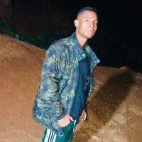 andyblackcockfx's Offline Chat Room