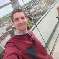 cam2you4us' Offline Chat Room