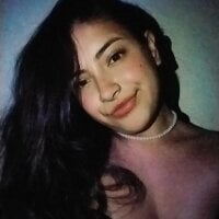 alexa_romero_t webcam