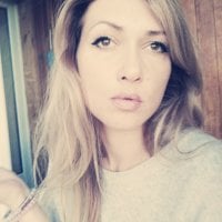 MilaTilson offline chat-rom