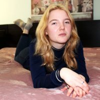 RoseSelows' Offline Chat Room