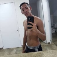 Carloskael webcam