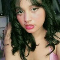 petite_sophi's profile image'