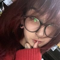 RacheleEliott model avatar