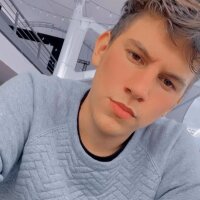 andreu_roberts: δωμάτιο συνομιλίας εκτός σύνδεσης