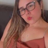 Melmia28 webcam model