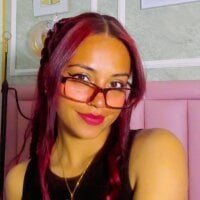 HoollyHendrix's Avatar Pic