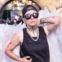 noah_martinii webcam model