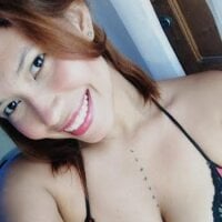 mauxy_cruz webcam model