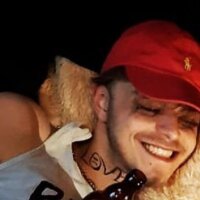 NudBoySaar's Offline Chat Room