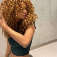 MelPinelli's Offline Chat Room