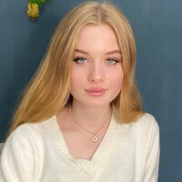 JocelynWillis' Offline Chat Room