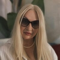 Nina_Devillle webcam model