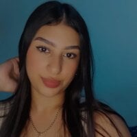 Kaily_Prins Adlı Modelin Çevrimdışı Sohbet Odası