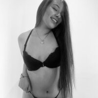 Alondra__15 fully nude on webcam for live porn video chat