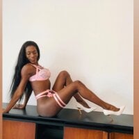 Luana_26 webcam