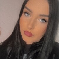 GambinoGGxo's Offline Chat Room