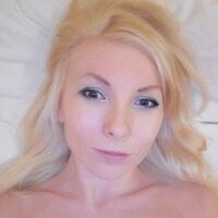 Brianna_Starx offline chatrum