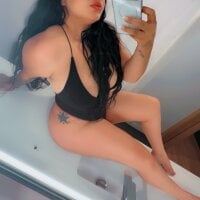 labella0101's Offline Chat Room