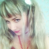 SupericeGirl's Offline Chat Room