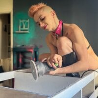 Mis_Crafty_Kinkstress Webcam-Show